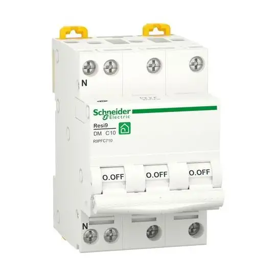 Disjoncteur Resi9 XP - 10 A - 3P+N - Courbe C - Peignable